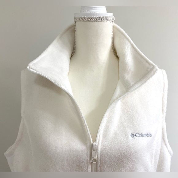 Columbia Womens XL Solid Cream Fleece Sleeveless Zip-Front Vest Classic Warm - Picture 4 of 13